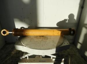 Liebherr Cylinder